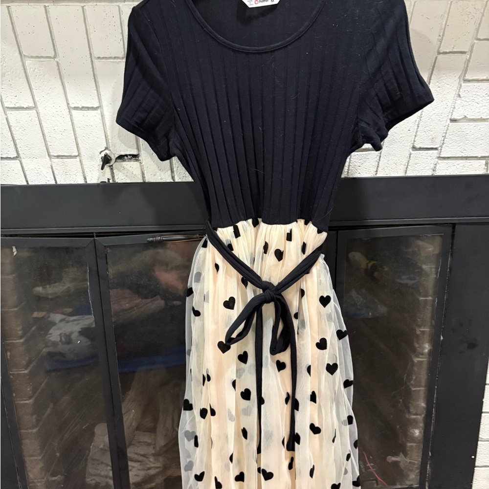 PatPat Mommy & Baby Black Ribbed & Tulle fabric with Heart print Dresses